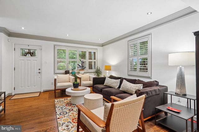3103 WALNUT ST NE, Washington, DC 20018