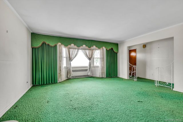 160-16 25th Drive, Flushing, NY 11358