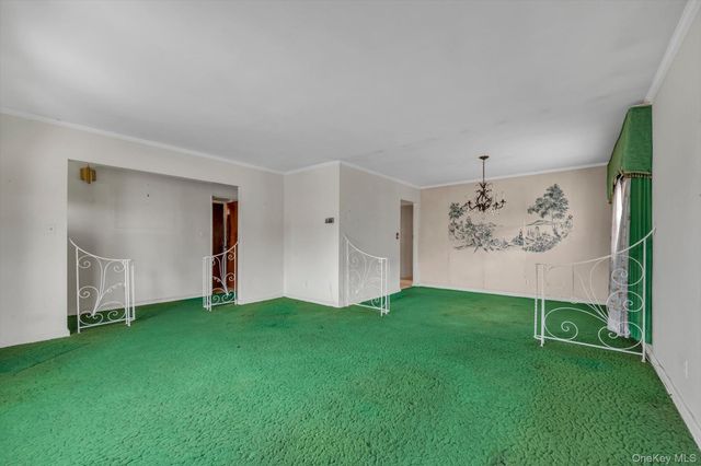 160-16 25th Drive, Flushing, NY 11358