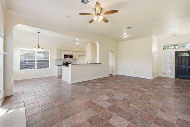 5519 Imperial Grove Drive, Houston, TX 77066