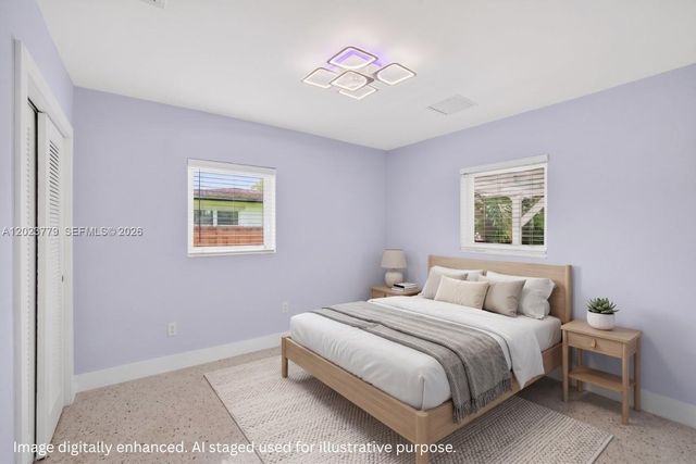 709 NW 9th Ct, Hallandale Beach, FL 33009