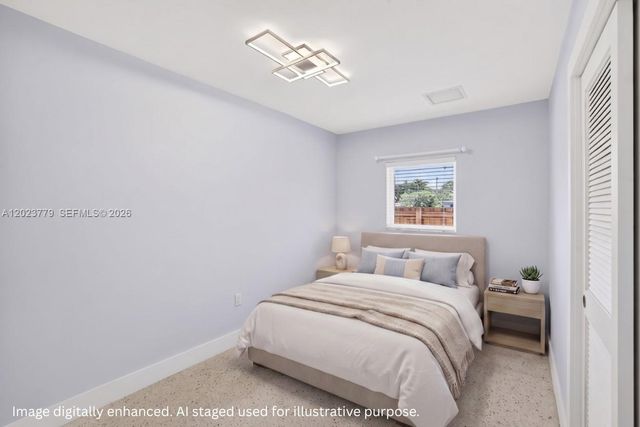 709 NW 9th Ct, Hallandale Beach, FL 33009