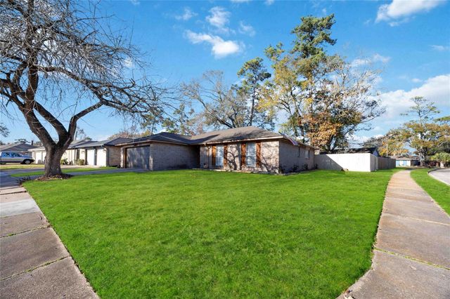 8335 Buckeye Glen Lane, Humble, TX 77338