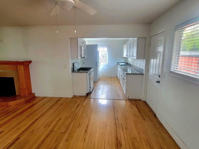 64 Clark Ave, Yuba City, CA 95991