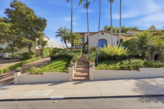 3111 Dumas, San Diego, CA 92106