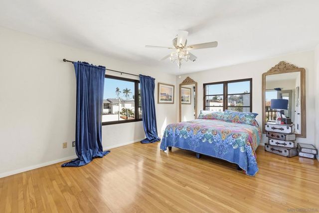 3111 Dumas, San Diego, CA 92106
