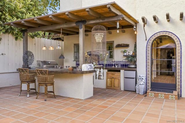 3111 Dumas, San Diego, CA 92106