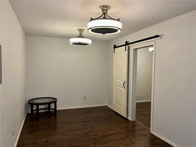 2525 Avenue B, Ingleside, TX 78362