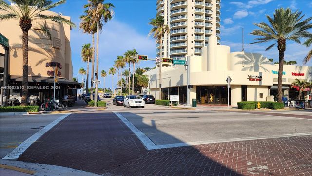 300 74th Street 14, Miami Beach, FL 33141