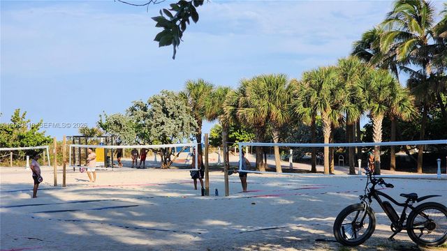 300 74th Street 14, Miami Beach, FL 33141