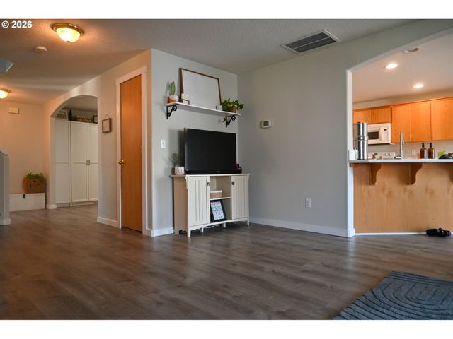 8912 Ne 71ST St, Vancouver, WA 98662