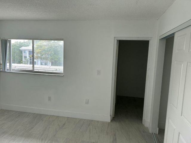 701 N Pine Island Road 304, Plantation, FL 33324