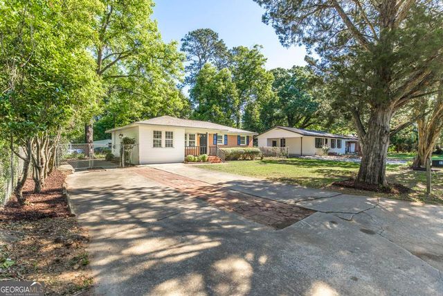 96 Ravenwood Way, Warner Robins, GA 31093