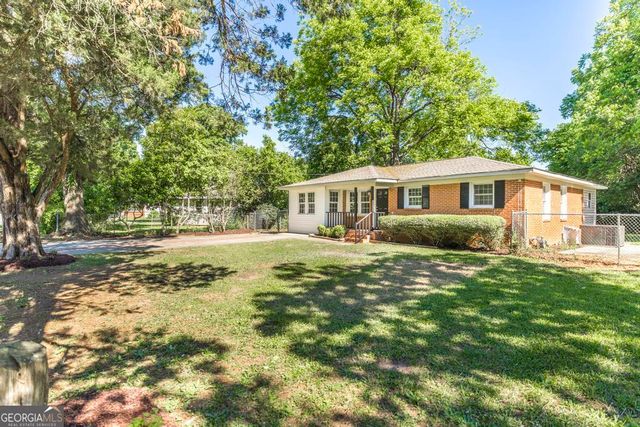 96 Ravenwood Way, Warner Robins, GA 31093