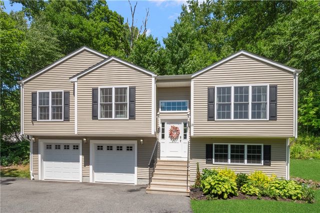 15 Birch Road, Cumberland, RI 02864