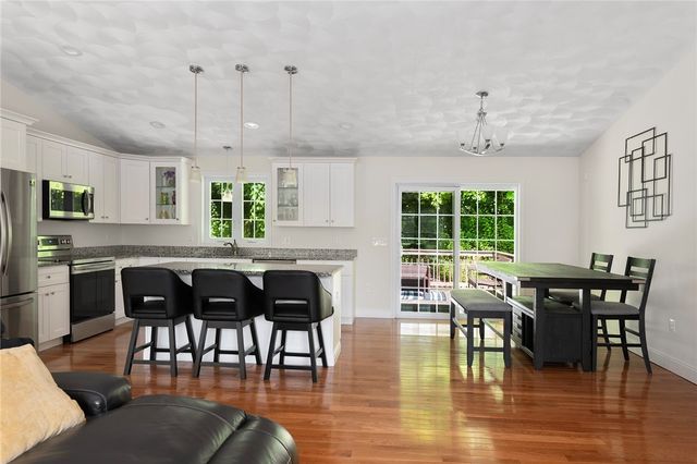 15 Birch Road, Cumberland, RI 02864