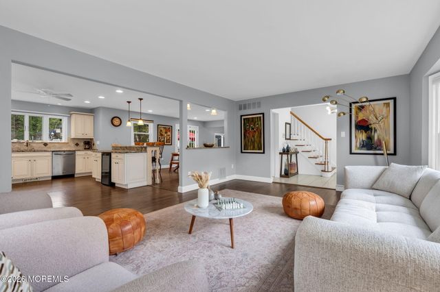 35 Norman Lane, Old Bridge, NJ 08857