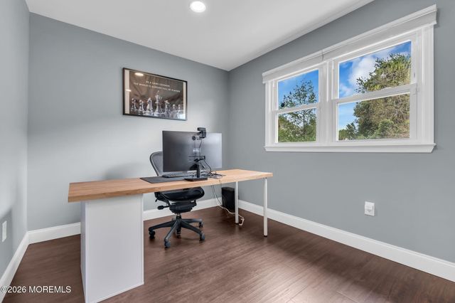 35 Norman Lane, Old Bridge, NJ 08857