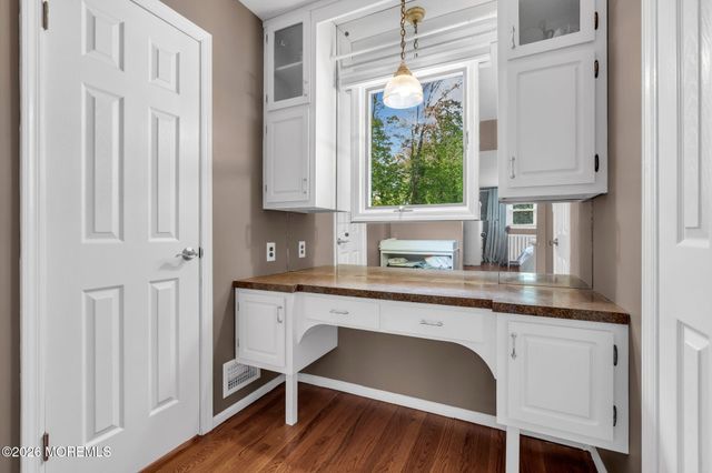 35 Norman Lane, Old Bridge, NJ 08857
