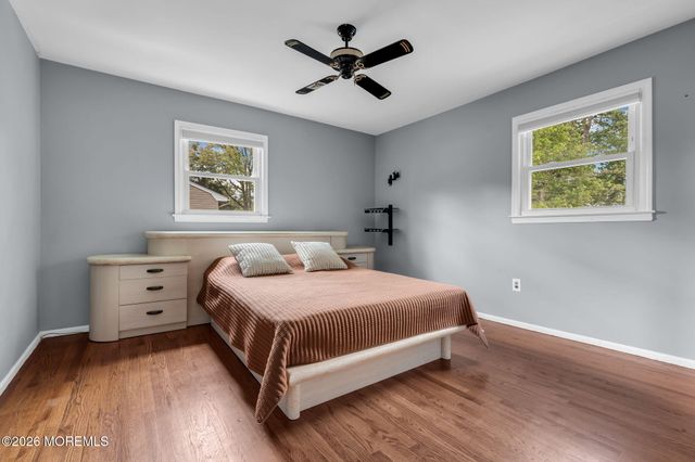 35 Norman Lane, Old Bridge, NJ 08857