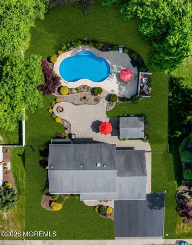 35 Norman Lane, Old Bridge, NJ 08857
