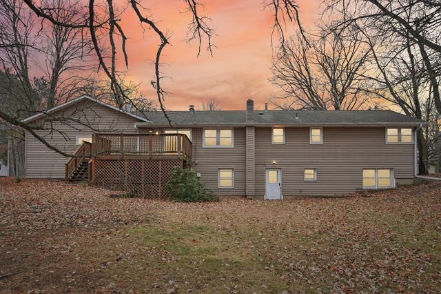 5450 270th Street, Wyoming, MN 55092