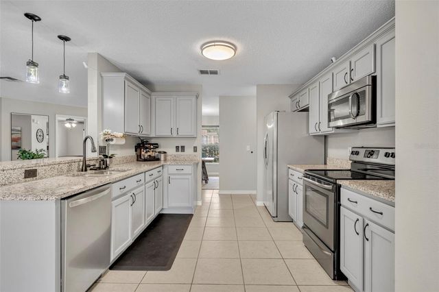 1852 VALE DRIVE, Clermont, FL 34711