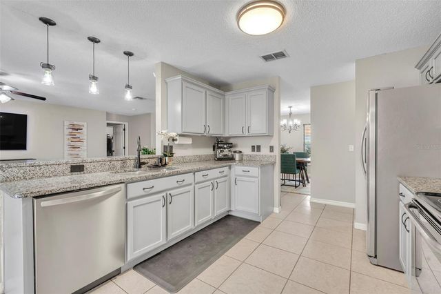 1852 VALE DRIVE, Clermont, FL 34711
