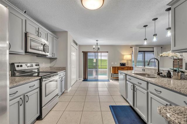 1852 VALE DRIVE, Clermont, FL 34711
