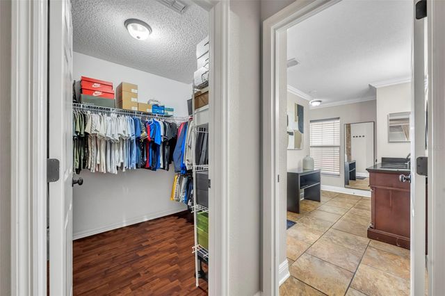 1852 VALE DRIVE, Clermont, FL 34711