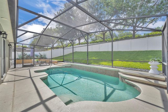 1852 VALE DRIVE, Clermont, FL 34711