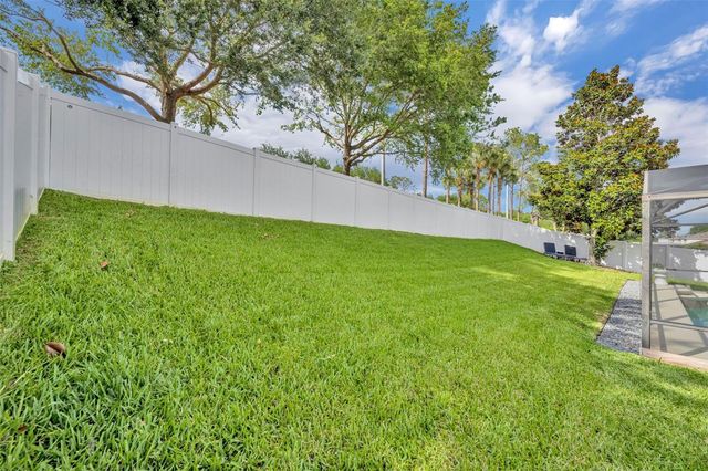 1852 VALE DRIVE, Clermont, FL 34711