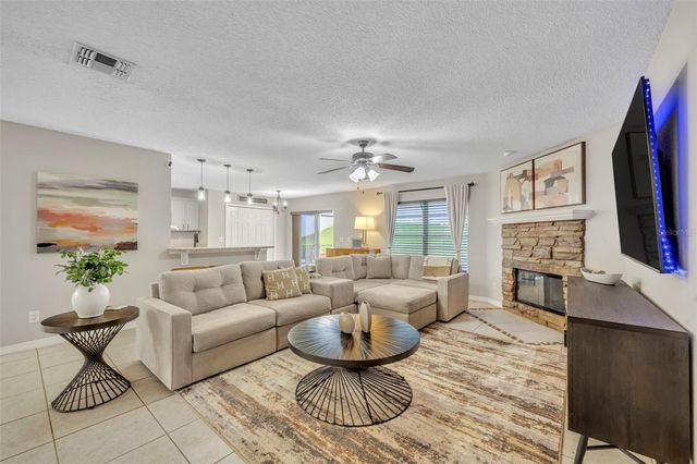1852 VALE DRIVE, Clermont, FL 34711