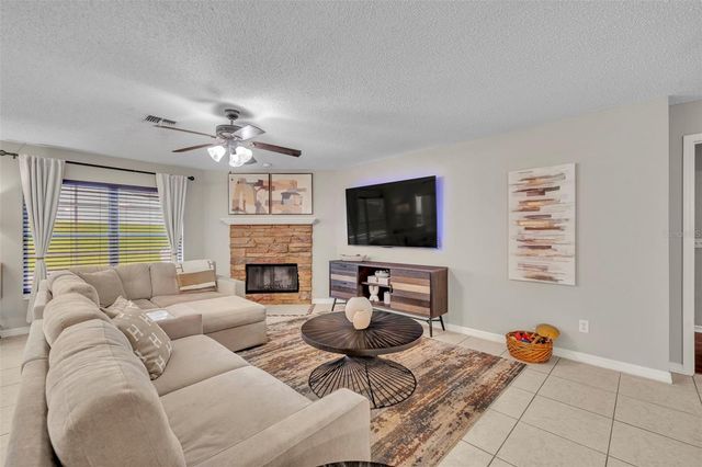 1852 VALE DRIVE, Clermont, FL 34711