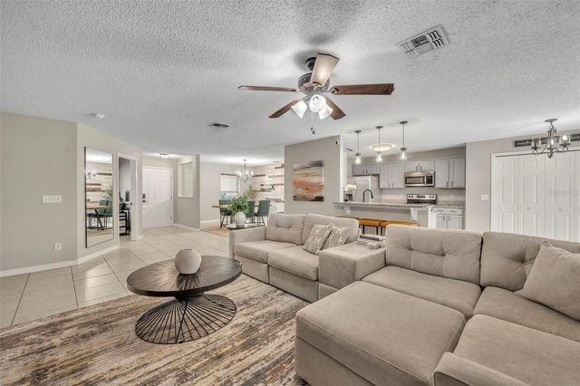 1852 VALE DRIVE, Clermont, FL 34711