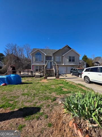 121 Bombay Lane, Grantville, GA 30220