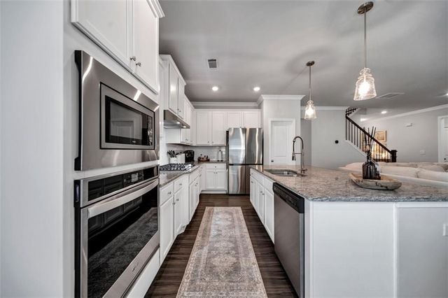 4506 Silver Oak Drive SW, Gainesville, GA 30504