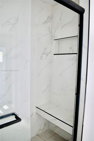 2280 SW 43rd Ave 2, Fort Lauderdale, FL 33317