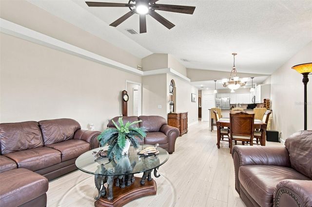 786 59TH AVENUE NE, St Petersburg, FL 33703