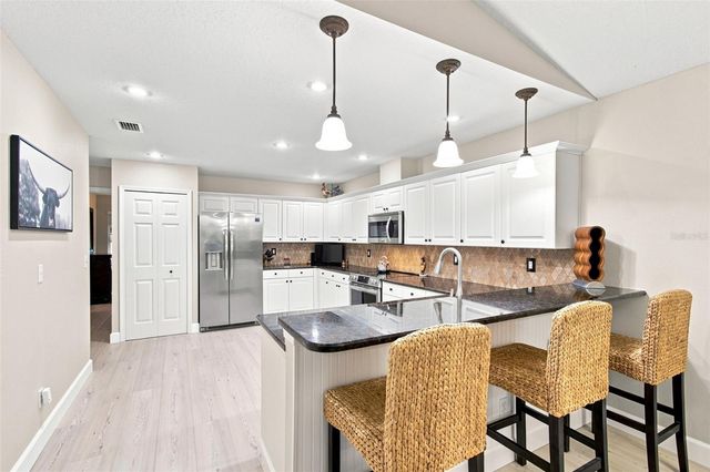 786 59TH AVENUE NE, St Petersburg, FL 33703