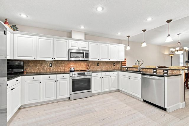 786 59TH AVENUE NE, St Petersburg, FL 33703