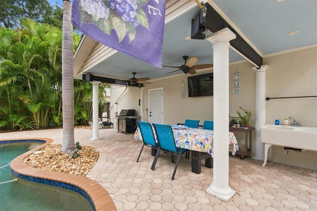 786 59TH AVENUE NE, St Petersburg, FL 33703