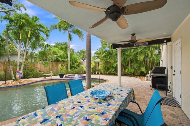 786 59TH AVENUE NE, St Petersburg, FL 33703