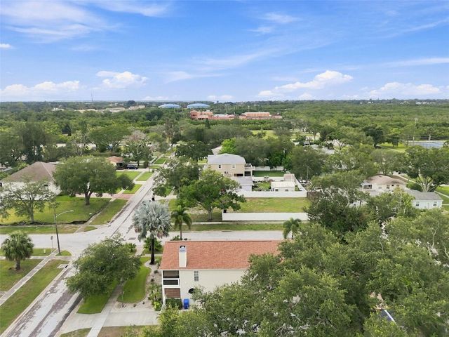 786 59TH AVENUE NE, St Petersburg, FL 33703
