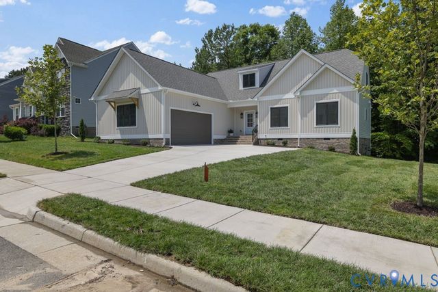 6212 Strongbow Dr, Chesterfield, VA 23120