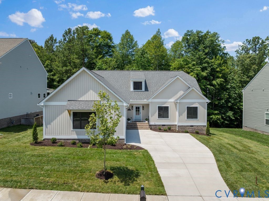 6212 Strongbow Dr, Chesterfield, VA 23120