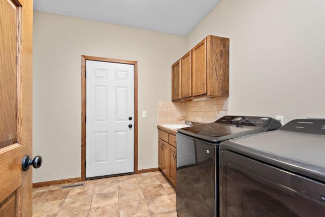 1986 Laquey Avenue NE, Saint Michael, MN 55376