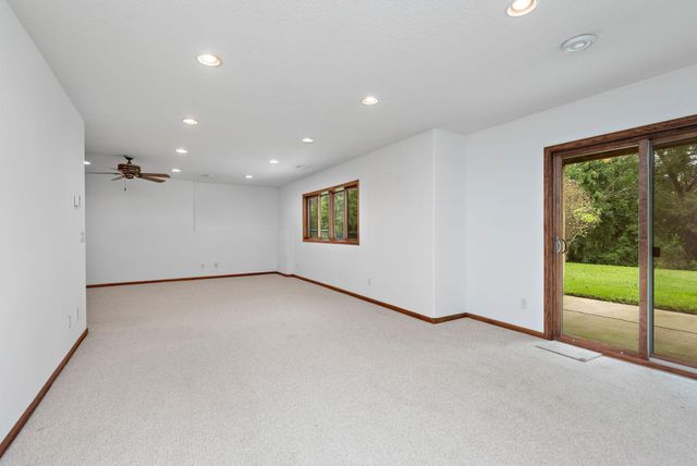 1986 Laquey Avenue NE, Saint Michael, MN 55376