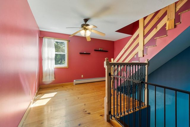 1132 Doe Valley Rd, Athol, MA 01331