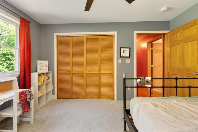 1132 Doe Valley Rd, Athol, MA 01331